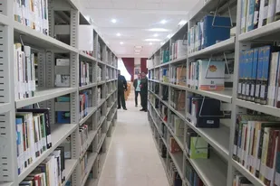 بازدید جمعی از سبزپوشان ناحیه مقاومت بسیج گناباد از کتابخانه های سطح شهرستان