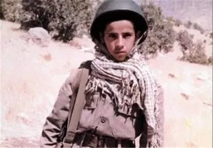 شهیدی که حکم جهادش را از دستان مقام معظم رهبری گرفت