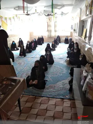 مراسم بزرگداشت ایام الله دهه فجر در پایگاه حضرت معصومه (س) حوزه مهدیه ناحیه مرکزی یزد