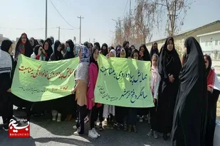 همايش بزرگ پياده روي خانوادگی به مناسبت گراميداشت سوم خرداد سالروز آزاد سازي خرمشهر در زهک