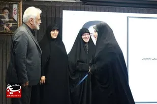 افتخار آفرینی بانوی نورآبادی در همایش کشوری زیست عفیفانه