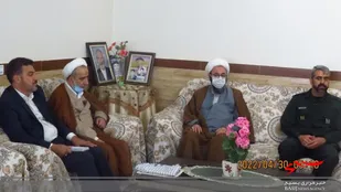 تصاویر/ تجلیل از خانواده شهید روحانی حسن گروسی در راستای ۴۰۰۰ شهید روحانی دفاع مقدس