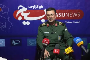 اصحاب رسانه افسران جنگ نرم هستند / رسانه&zwnj;ها پیشگام جهاد تبیین