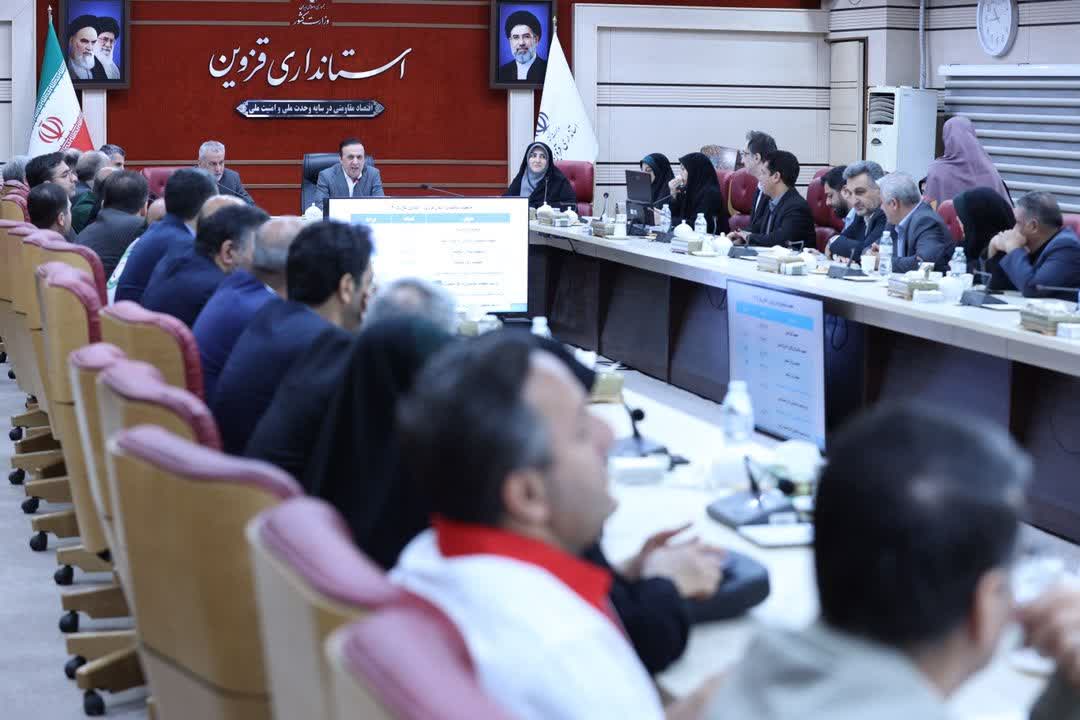 دهکده‌های سلامت با رویکرد نشاط و مراقبت از سالمندان در شهرستان‌های استان ایجاد شود