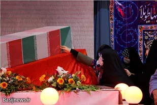 یادواره سردار شهید رحیم آنجفی و ۲۸۰۰  شهید  شهرستان  اراک