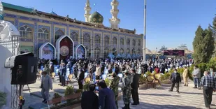 بزرگداشت  سالروز ورود امام خمینی در جوار مزار سردار دلها