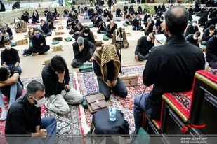 رعایت فاصله&zwnj;گذاری و استفاده از ماسک در مراسم سوگواری محرم انجام شد