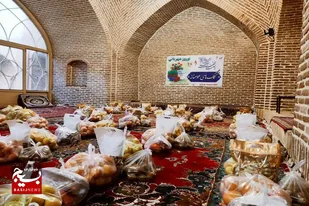 توزیع بسته&zwnj;های کمک مومنانه به همت پایگاه شهید غفاری و مهدویت همدان