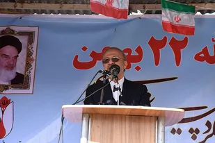 منطق امام بر منطق استبدادی آمریکا پیروز شد