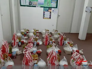 توزیع ۳۰ بسته مواد غذایی در شهرک ولیعصر و روستای حاجی آباد