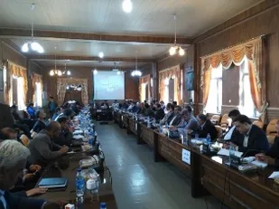 اولین جلسه شورای اداری شهرستان تاکستان برگزار شد