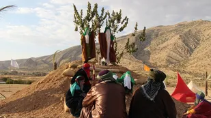بازروایی واقعه غدیر خم در لردگان