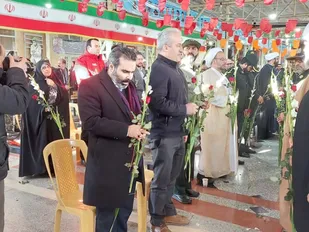 گلباران مزار شهدا در شهرستان ملارد