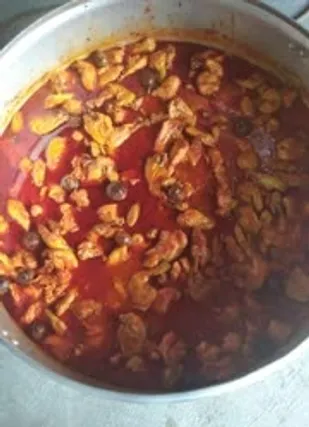 تقسیم 150پرس غذای گرم به مناسبت عید غدیر