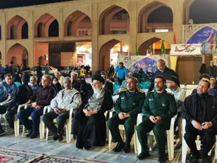 حضور فرمانده ناحیه شهید منتظر قائم در محفل معنوی انس با قرآن کریم میدان امیرچخماق یزد