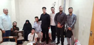 دیداررزمندگان گردان ۱۰۷ امام حسین (علیه السلام )با خانواده شهید اکبر چیت ساز