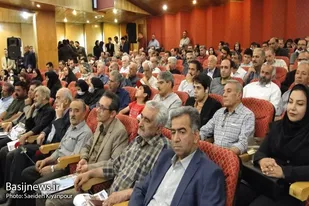 برگزاری همایش روز ملی اصناف در همدان