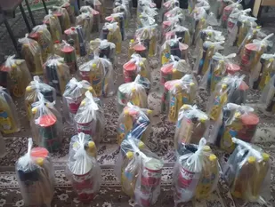 توزیع 1000بسته معیشتی دررزمایش کمک مومنانه گروه جهادگران شهرستان خرمدره