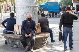 تداوم بی&zwnj;توجهی به کرونا در یزد / ۳۰ درصد مردم هنوز کرونا را جدی نمی&zwnj;دانند