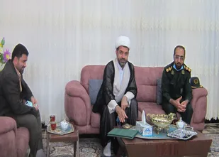 دیدار و تقدیر از خانواده کارکنانی که در سال جاری صاحب فرزند شده اند در سپاه ناحیه چرداول صورت گرفت