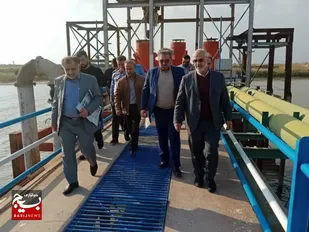بازدید استاندار خوزستان از تصفیه خانه آب دارخوین شادگان