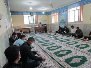 تهی شدن انقلاب از محتوای اسلامی یکی از اهداف جنگ نرم است