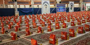توزیع ۱۵۰۰بسته معیشتی همزمان با هفته بسیج سازندگی در شهرستان خدابنده