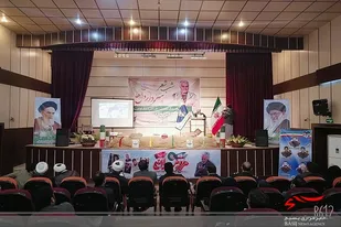 شب شعر مقاومت در نیکشهر برگزار شد