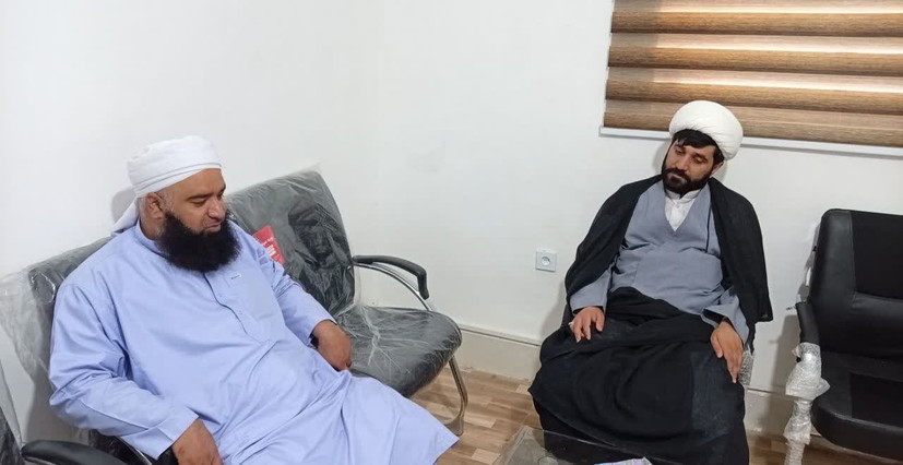 دیدار و گفت‌وگوی مسئول دفتر نمایندگی ولی فقیه در ناحیه گلشن با  مولوی حافظ اسماعیل رئیسی از علمای اهل سنت