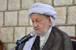 هشدار ماموستا قادری نسبت به آسیب&zwnj;های نسل جوان؛ جوانان را رها نکنید!