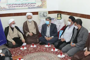حضور درجمع خانواده شهدا، باعث درک عظمت شهدا خواهد شد