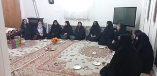دیدار بسیجیان حوزه ۲۵۴ حضرت خدیجه(س)  با خانواده شهید صفت الله مسیبی