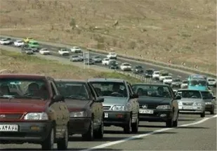 عبور ۲ میلیون و ۳۲۸ هزار خودرو از محورهای استان همدان
