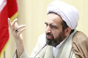 انقلاب اسلامی ایران یک نماد والگو در جهان است