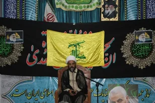 برگزاری مراسم بزرگداشت شهید سید حسن نصرالله در بندر دلوار