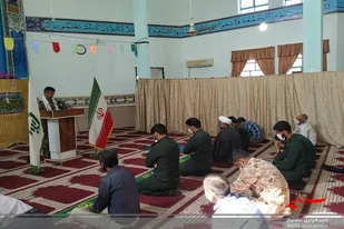 حضور بسیجیان درنمازجمعه نیکشهر در هفته بسیج