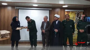 تقدیر فرمانده لشکر ۱۰ حضرت سیدالشهدا از کادر درمانی استان البرز به روایت تصویر