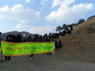 کوهپیمایی خواهران پیشگام سروآباد