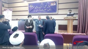 مبلغان ، طلاب و   فعالان  عرصه زکات نسبت به تبلیغ  فرهنگ   خمس و زکات تلاش کنند