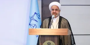 بی توجهی به ارباب رجوع در حل مشکلات جایز نیست