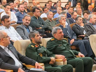 گزارش تصویری از همایش تبیین نقش بسیج ادارات در دفاع مقدس
