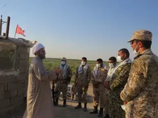 بازدید و سرکشی مسئول نمایندگی ولی فقیه لشکر 7 ولی عصر (عج)از خط مرزی آبادان