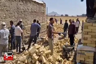 ساخت منزل محرومین توسط جهادگران بسیجی درگزین