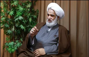 اسلام ناب بر پایه آموزه های جعفری،راه نجات دنیای اسلام و مقابله با مکتب سازی&lrm;های انحرافی است