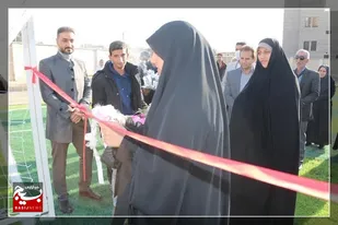 زمین چمن مصنوعی در سرخه افتتاح شد