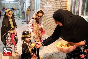 آیین سنتی گرگیعان در آبادان، در میلاد امام حسن مجتبی (ع)+فیلم