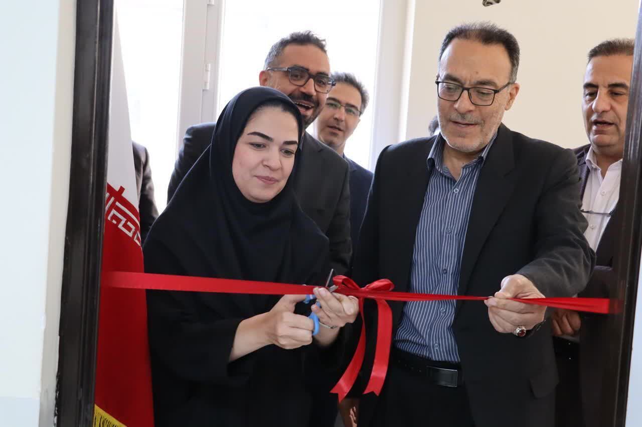 راه‌اندازی لابراتوار پروتزهای دندانی در دانشکده دندانپزشکی اراک
