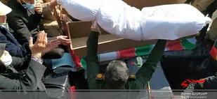 بدرقه دو شهید خوشنام تا بهشت