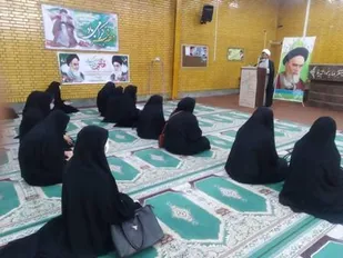 برپایی آموزه های دینی مرهون انقلاب اسلامی است