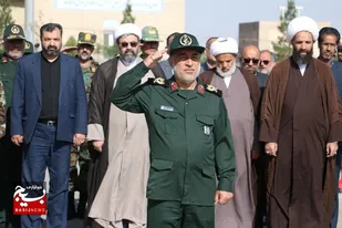 برگزاری صبحگاه مشترک نیروهای مسلح خراسان جنوبی در بیرجند